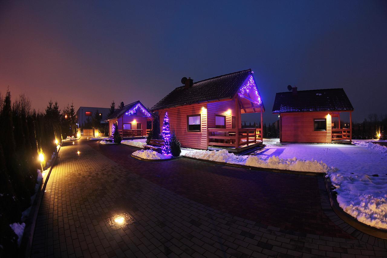 Domki Wczasowe Papaya Kołobrzeg Buitenkant foto